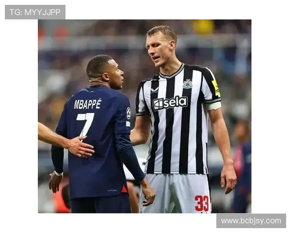 纽卡老将丹伯恩续约球队三十三岁铁卫继续镇守后防线